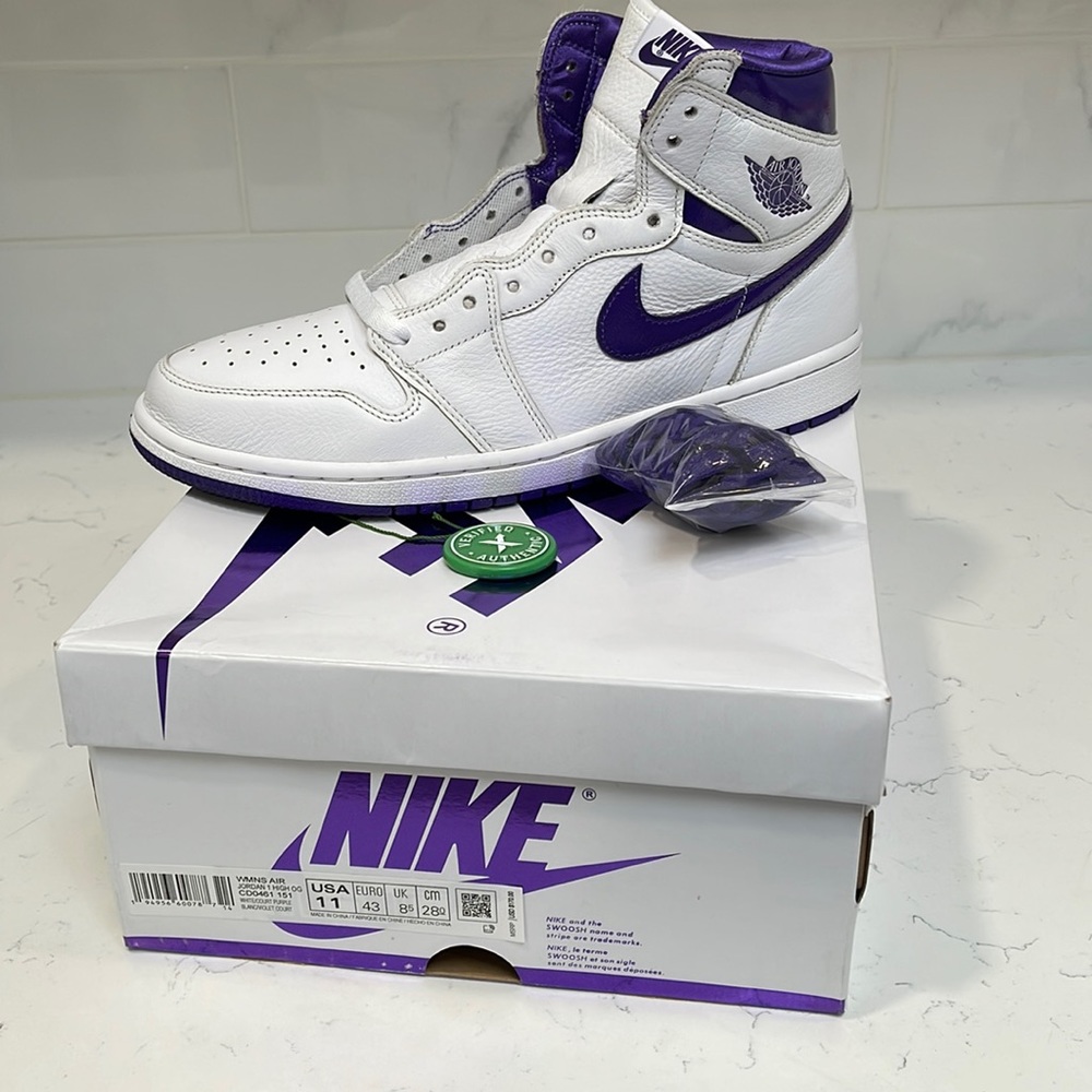 Size 11 - Jordan 1 Retro High Court Purple W